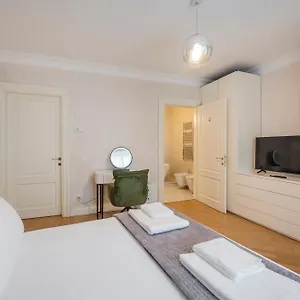 Апартаменты Royal - Centro Brera