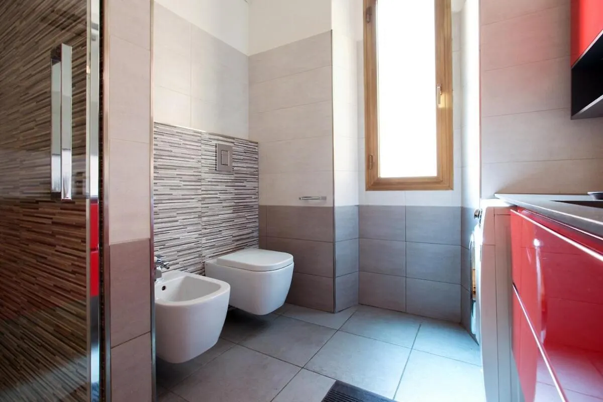 Elegante E Ampio Appartamento In Zona Moscova Milan Apartment